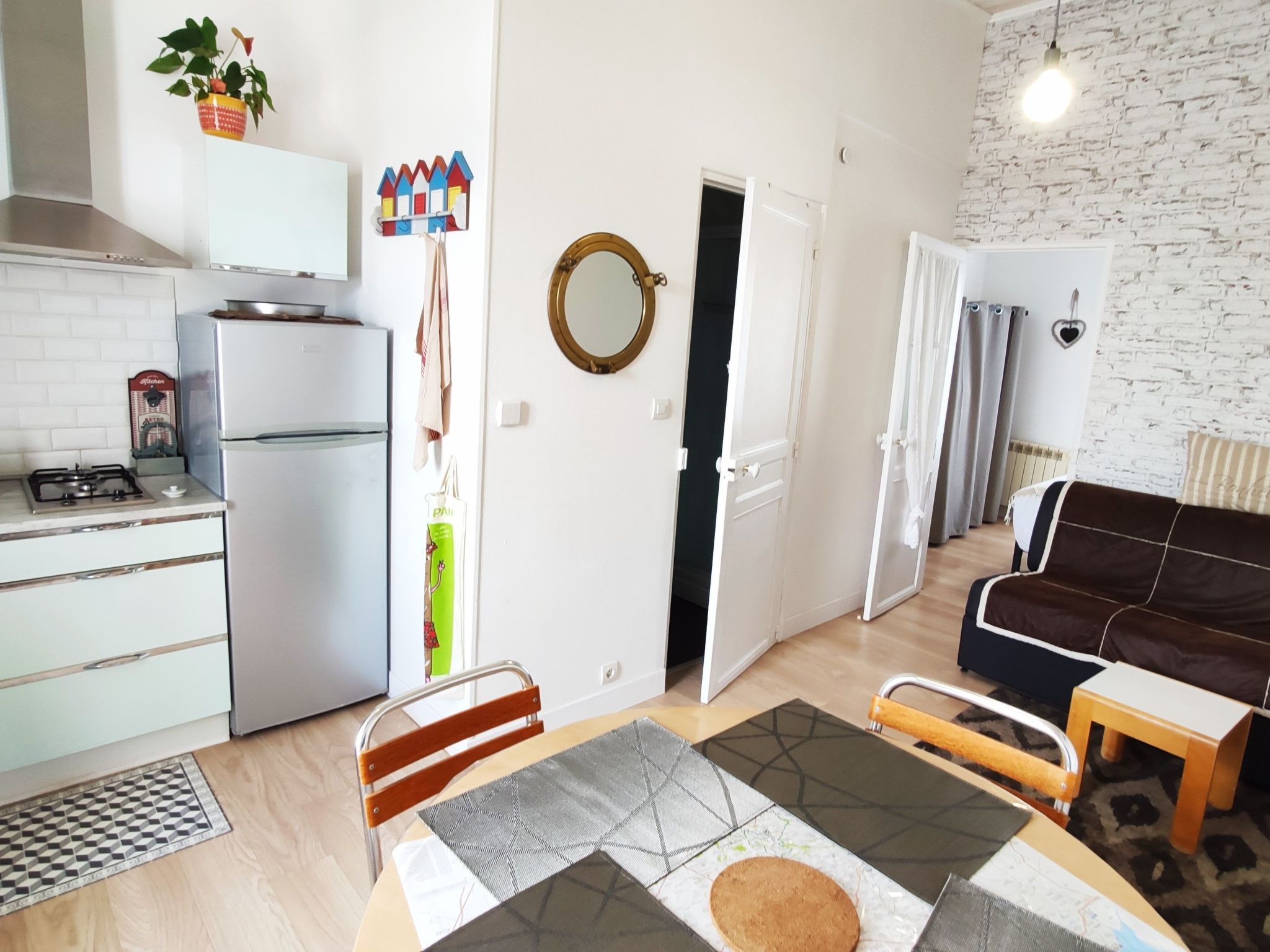 Hübsche 2-Zimmer-Wohnung-Binnen