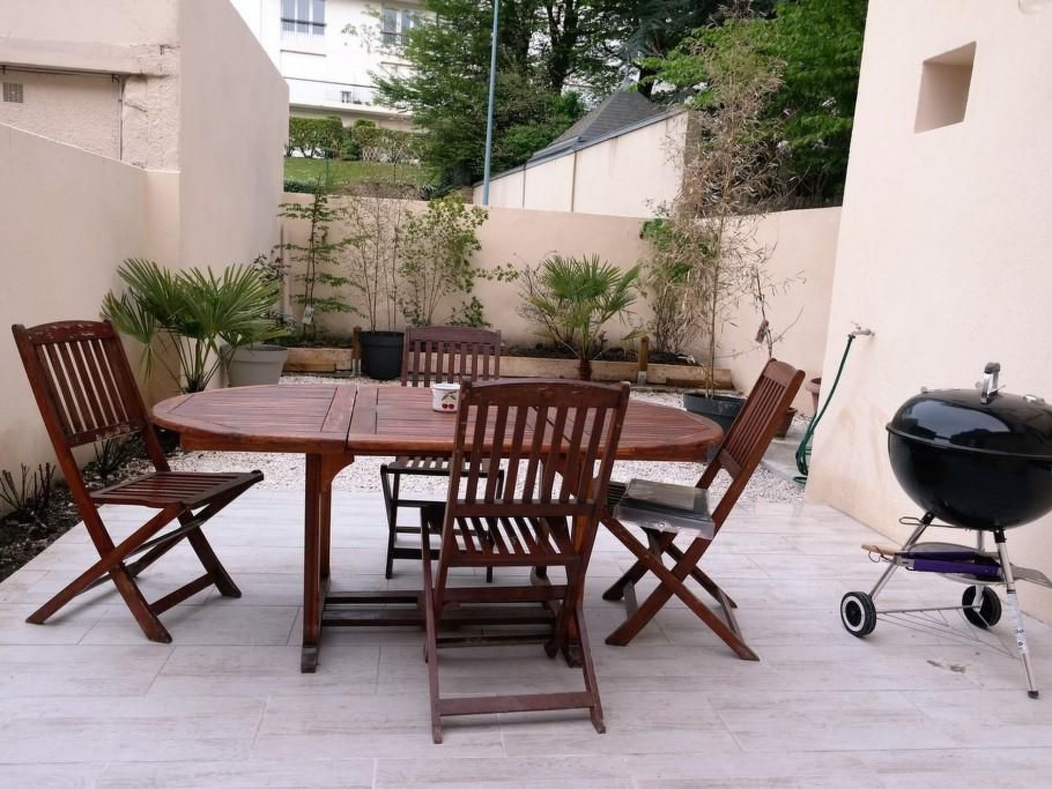 Wohnung "Les Muguets" mit Garten und Grillplatz-Binnen