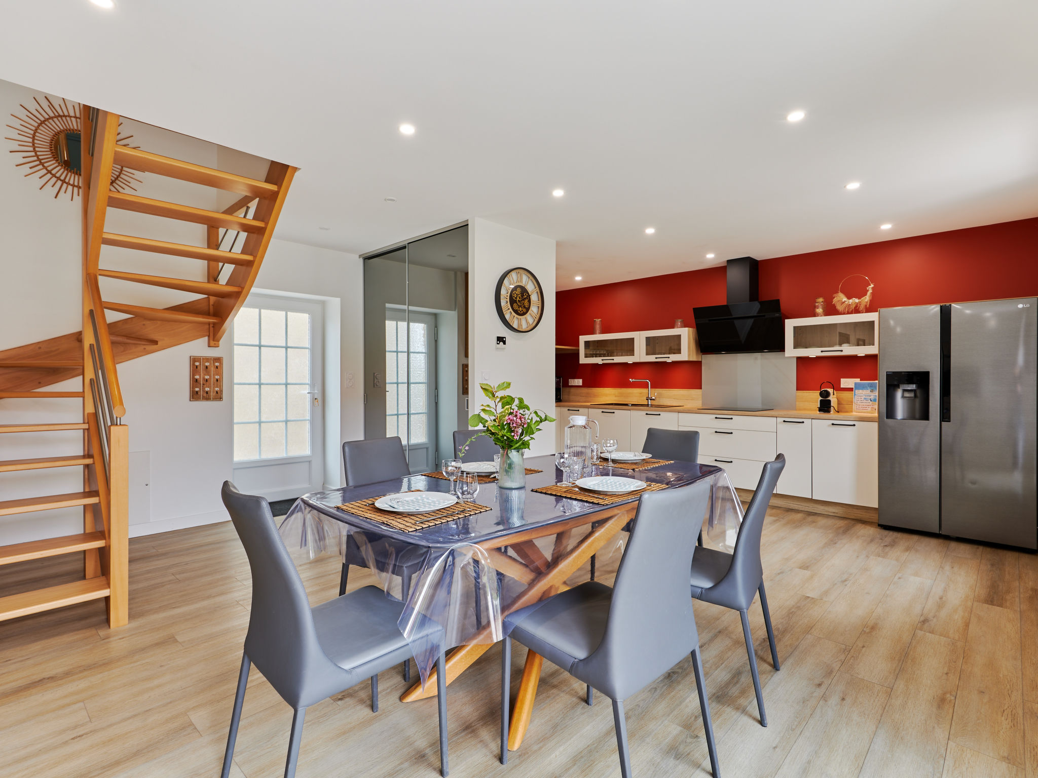 Kitchen / Dining Room