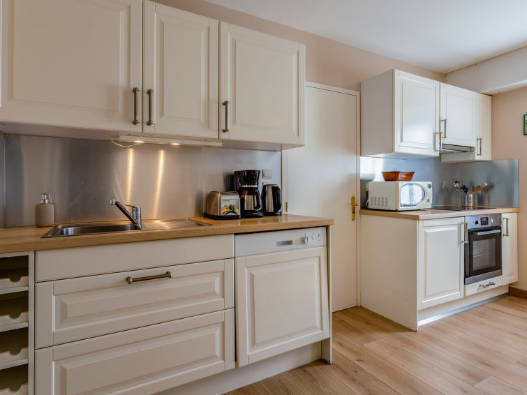 Search and Stay destination Beuvron-en-Auge, Normandie - France from AU$ 221. Le Camélia