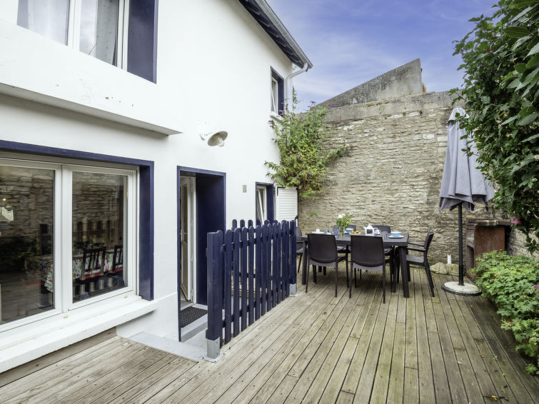 Search and Stay destination Saint-Aubin-sur-Mer, Normandie - France from AU$ 241. Coté Sud