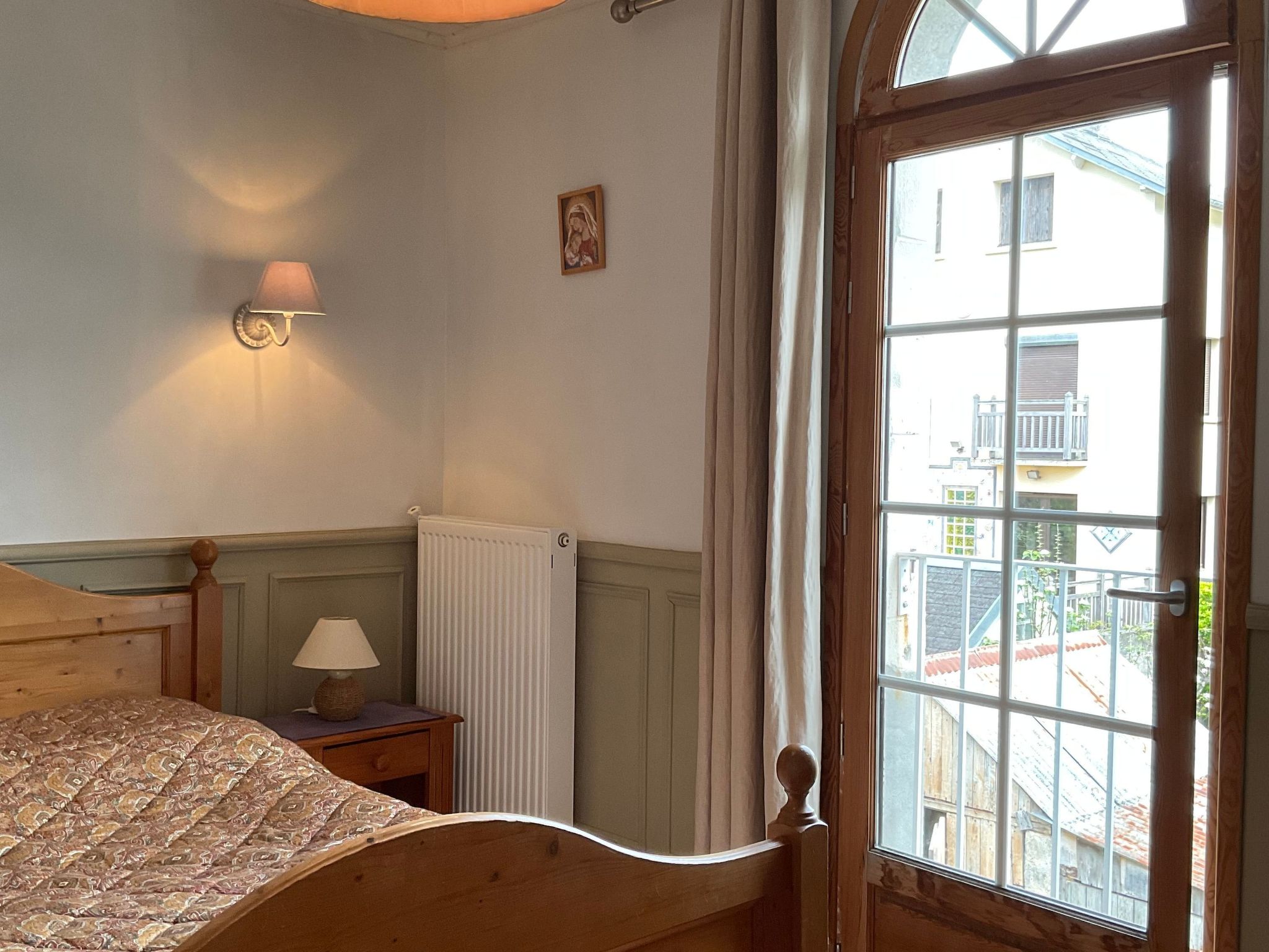 "Les flots bleus" (Die blauen Strände)-Dedans