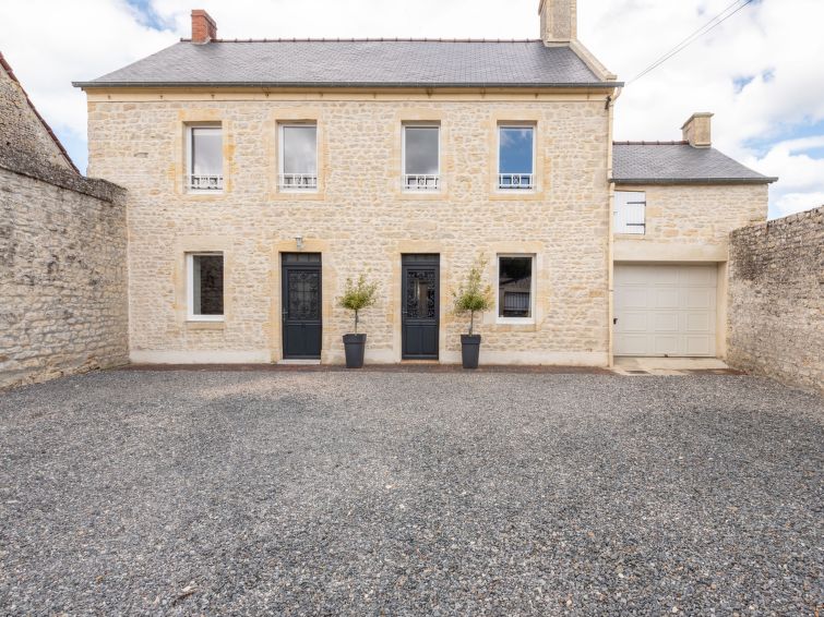 Search and Stay destination Commes, Normandie - France from AU$ 186. Le Repos