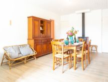 Vrijstaand vakantiehuis bij zee met grote tuin in Saint-Rémy-des-Landes - thumbnail 2