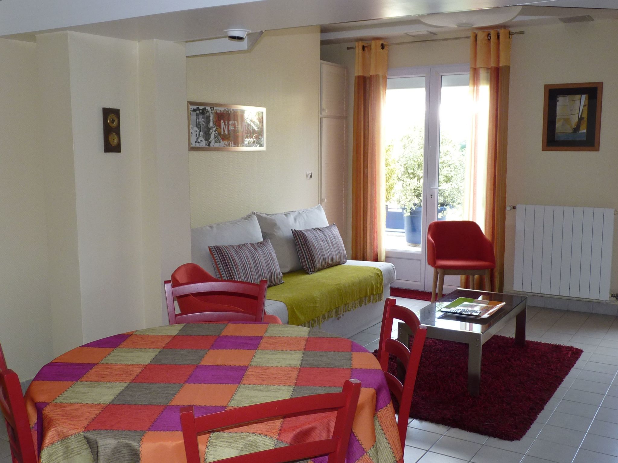 Wohnung "Le Caducée" mit Terrasse-Drinnen