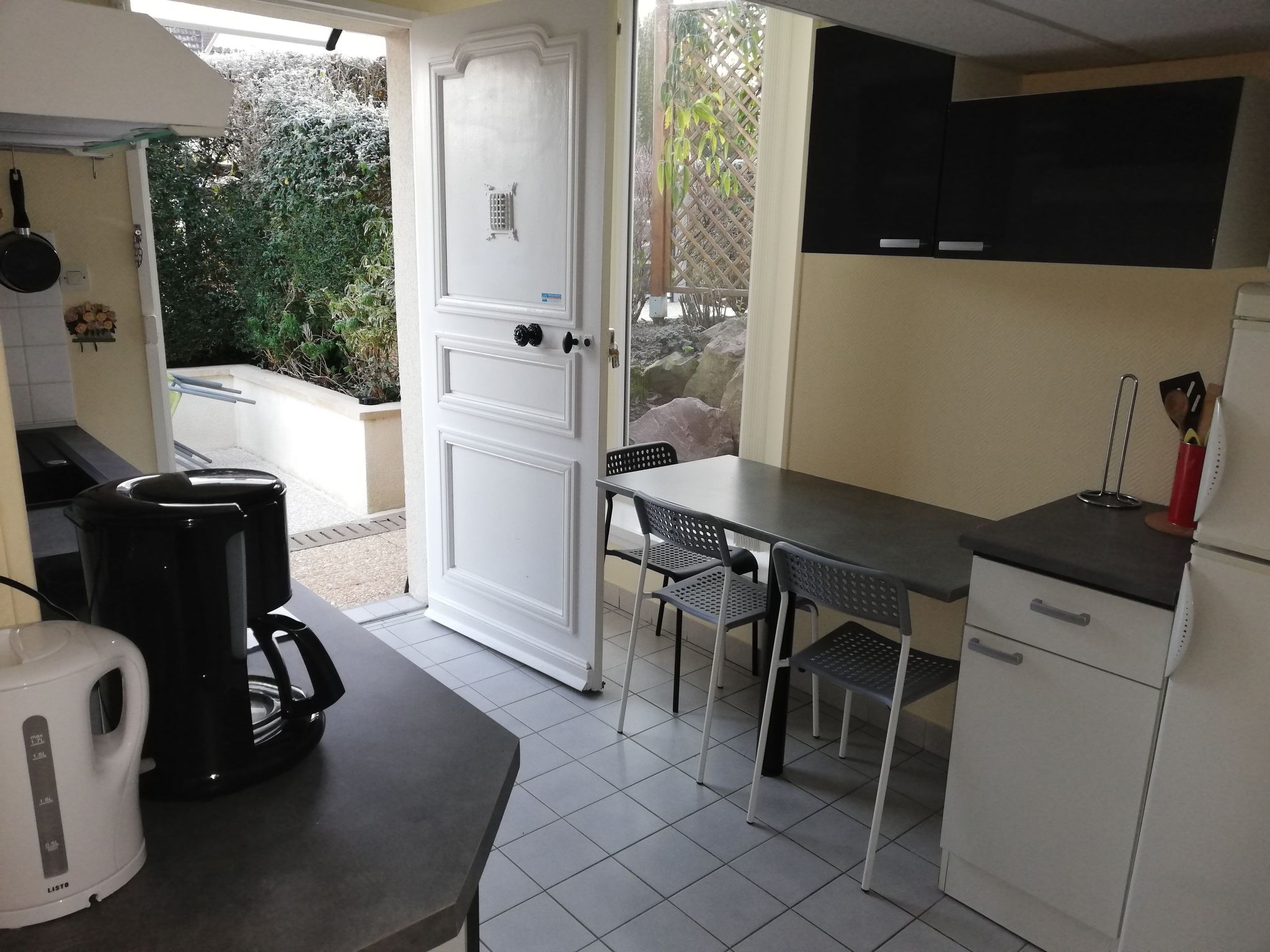 Wohnung "Le Caducée" mit Terrasse-Drinnen