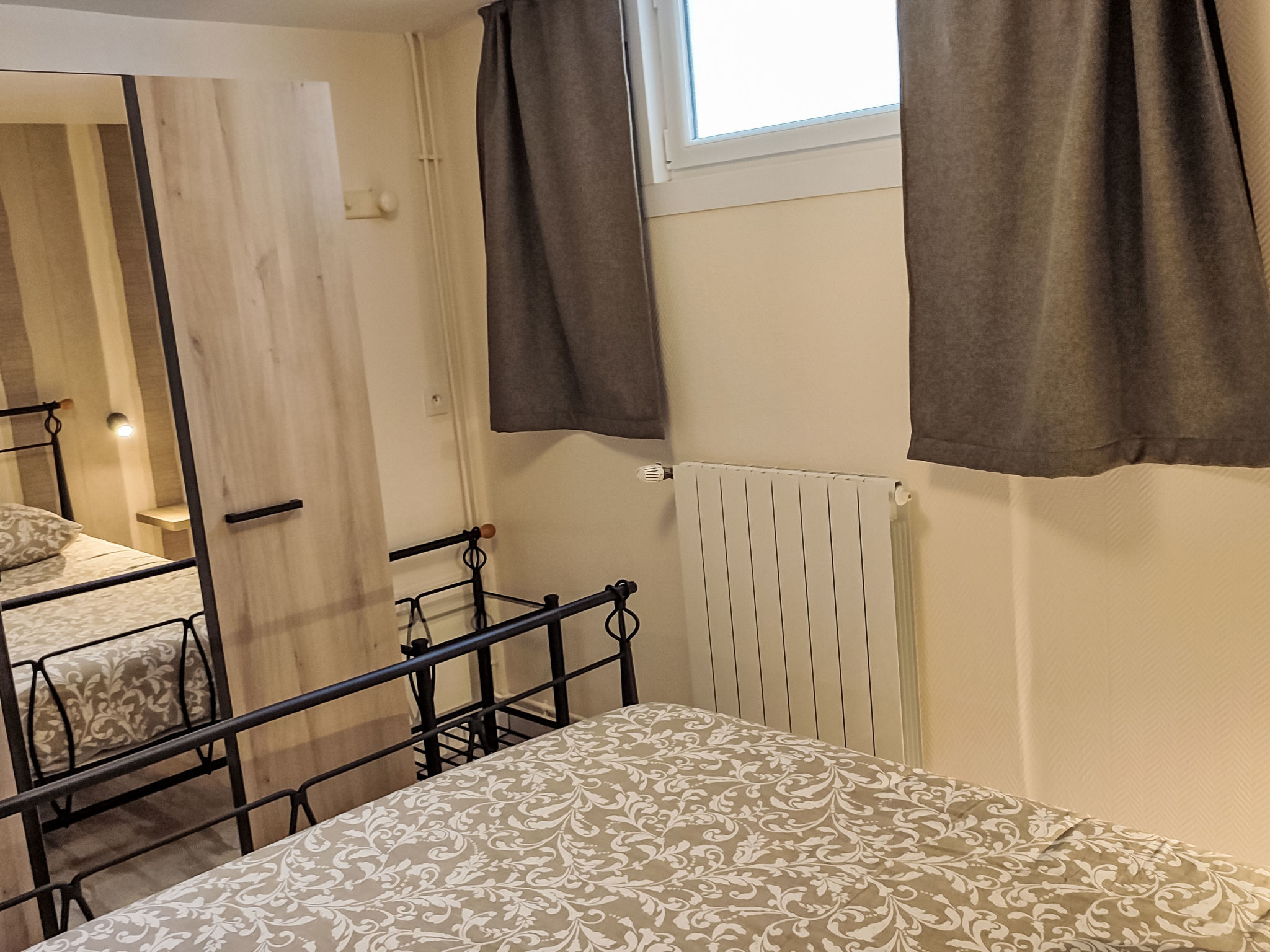 Wohnung "Le Caducée" mit Terrasse - Binnen