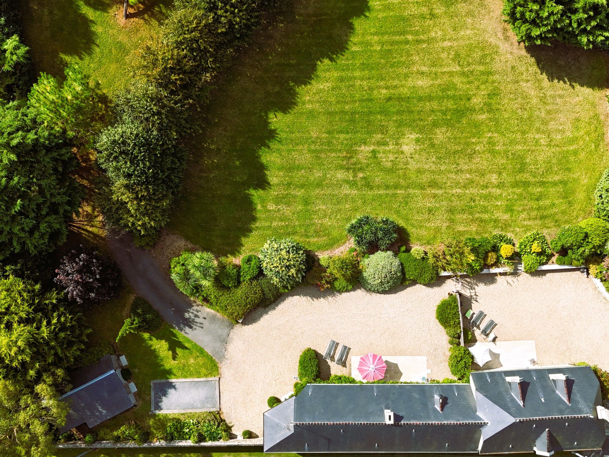 Le domaine des roseraies, gîte les roseraies-Binnen