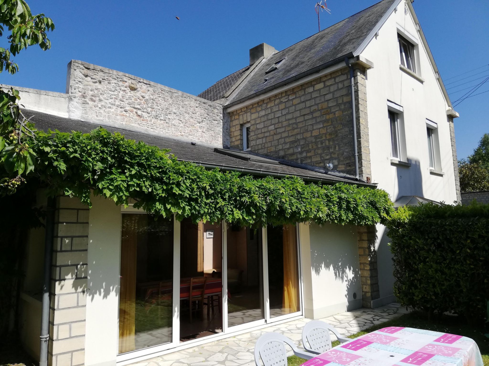 Schönes Haus Isigny für 6 Personen-Binnen