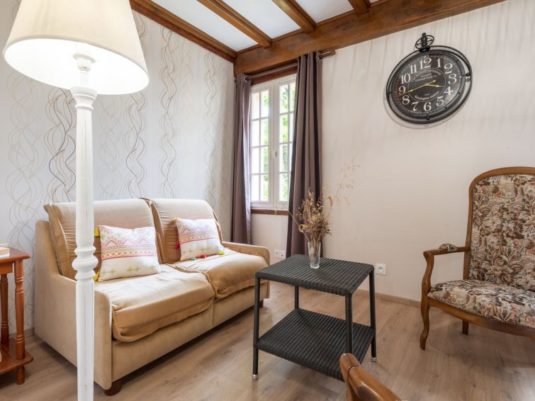 Search and Stay destination Barneville-Carteret, Normandie - France from AU$ 171. Tytisa N°1