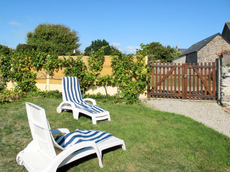 Search and Stay destination Barneville-Carteret, Normandie - France from AU$ 148. Tytisa N°2