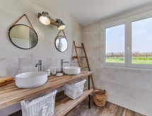 Vrijstaande woning met omheinde tuin, 900m van het strand van Barneville-Carteret - thumbnail 3