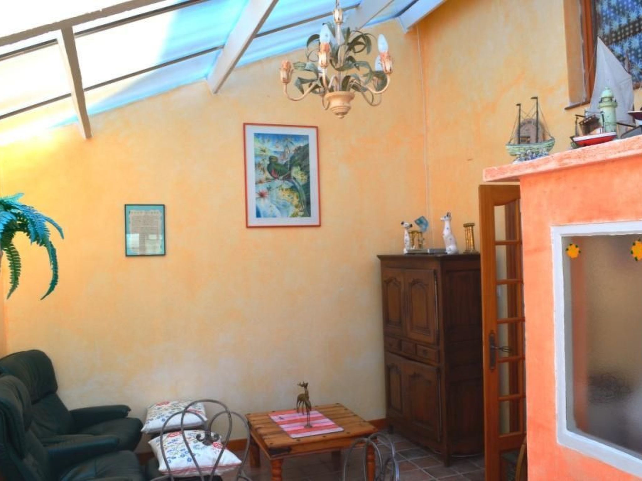 "Garence" mit eigener Terrasse-Dedans