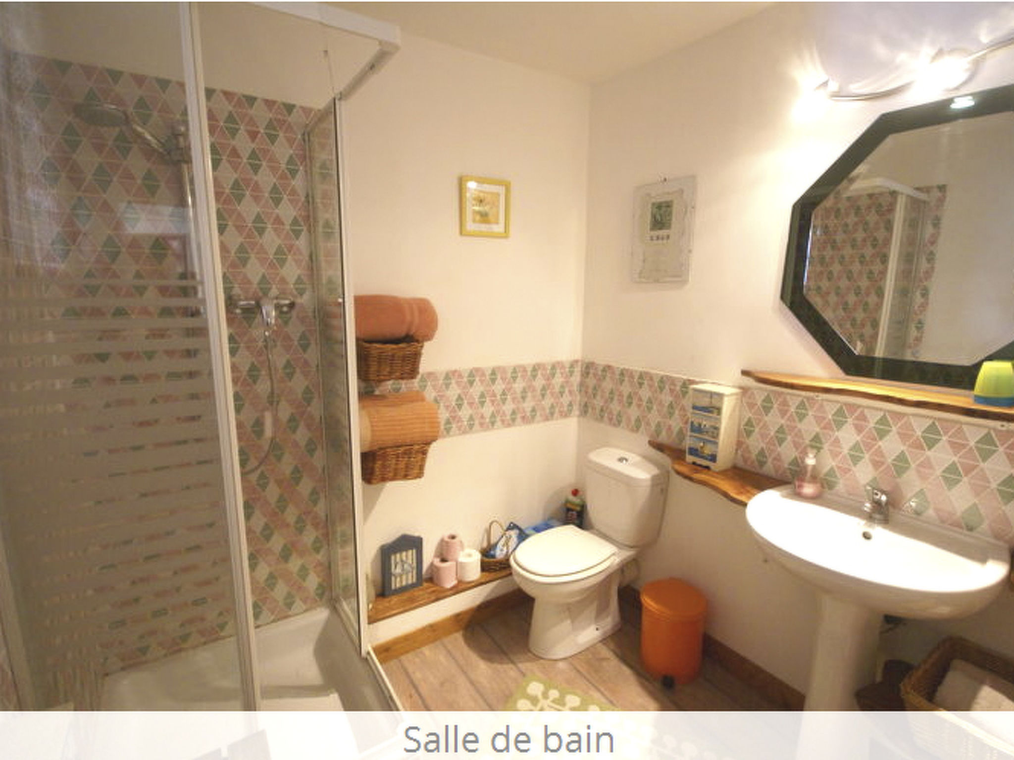 "Garence" mit eigener Terrasse-Dedans