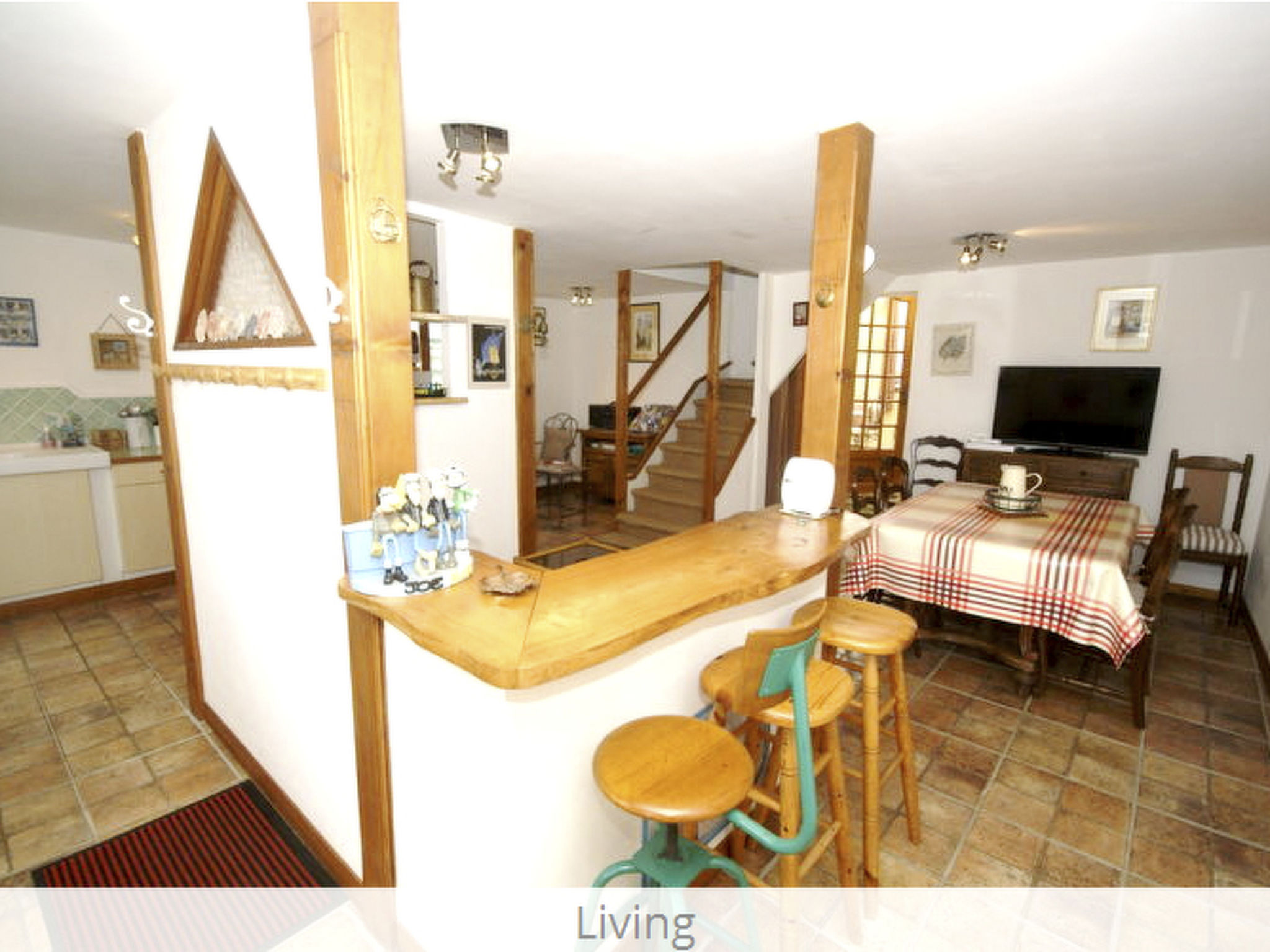 "Garence" mit eigener Terrasse-Dedans