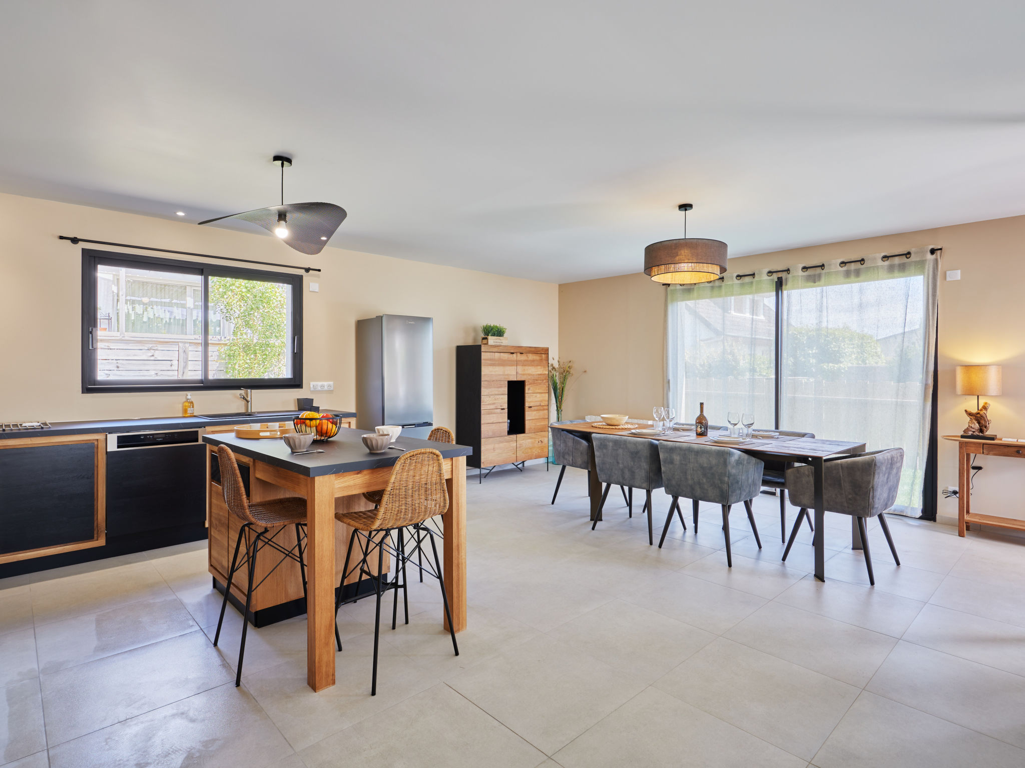 Kitchen / Dining Room