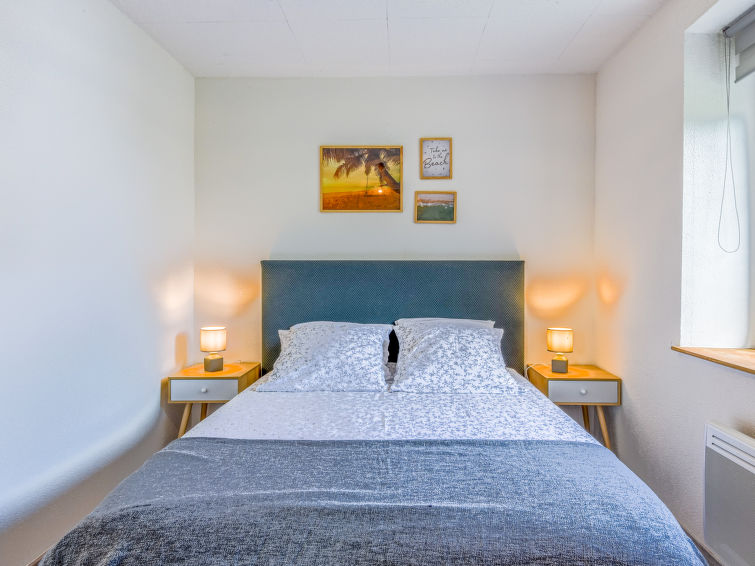 Search and Stay destination Pirou, Normandie - France from AU$ 175. Les Chardons