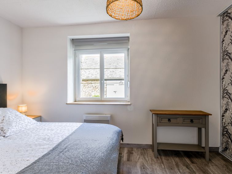 Search and Stay destination Pirou, Normandie - France from AU$ 175. Les Chardons