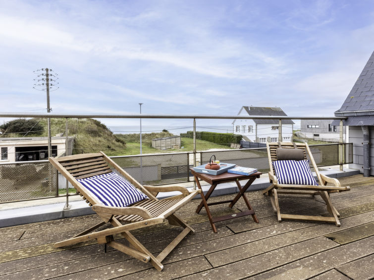 Search and Stay Destinations. Vacation Rentals in Port-Bail-sur-Mer, Manche - Normandie - France