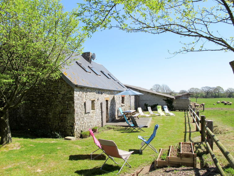 Search and Stay destination Saint-Sauveur-le-Vicomte, Normandie - France from AU$ 145. La Bergerie (SXX401)