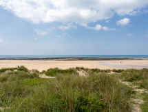 Knus vakantiehuis direct aan zee in Surville, op 50 meter van het strand - thumbnail 5