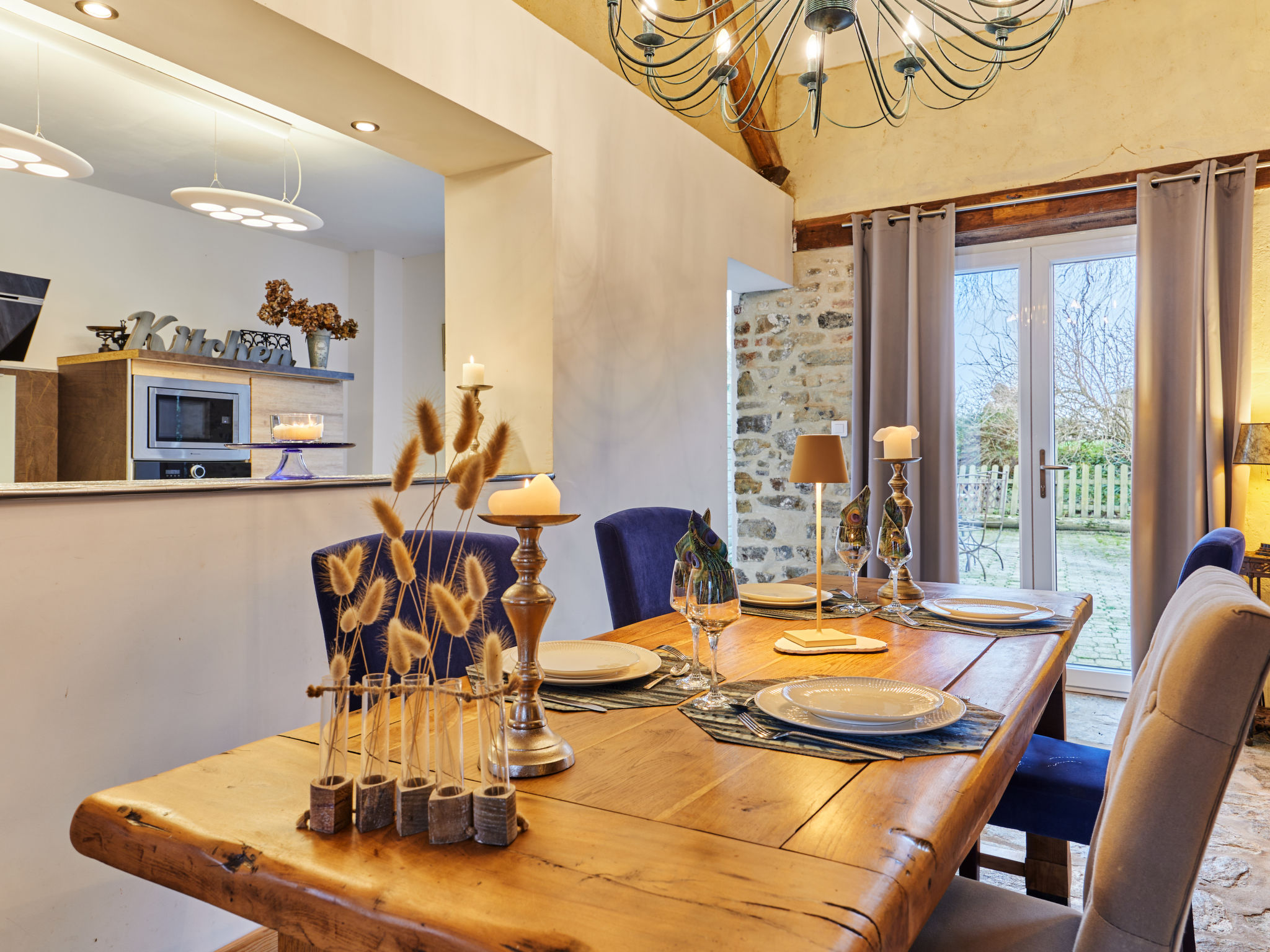 Kitchen / Dining Room