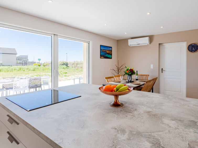 Search and Stay destination Bretteville-sur-Ay, Normandie - France from AU$ 280. Paradis des Dunes