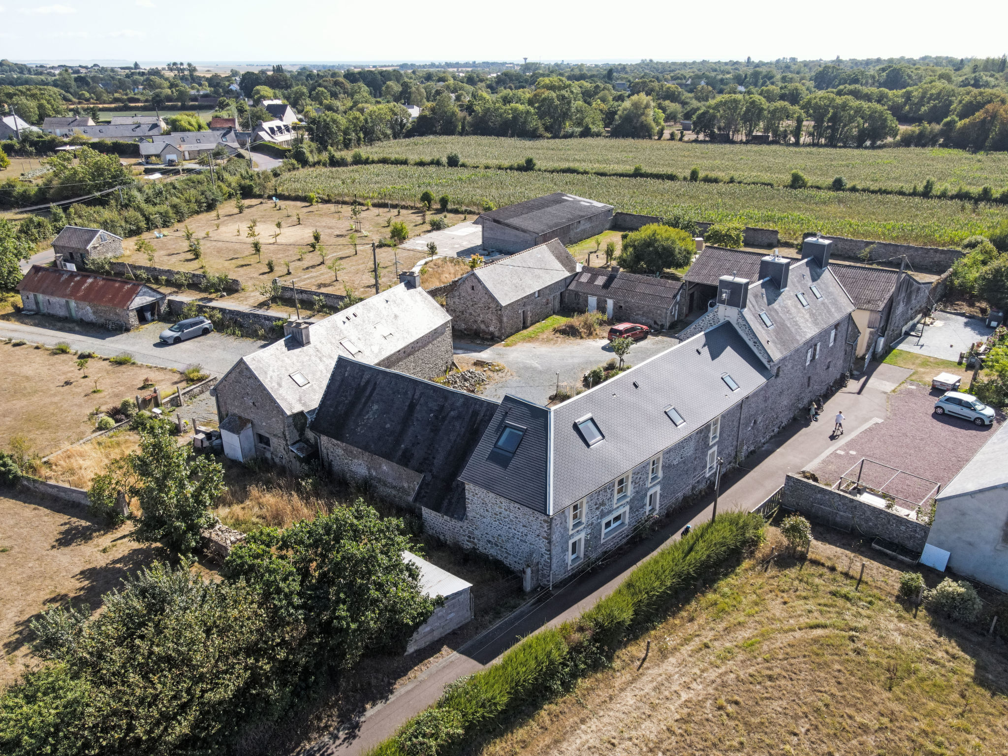 Gîte 2 "Le Bateau Yves" - Buiten