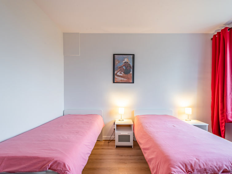 Search and Stay destination Englesqueville-la-Percée, Normandie - France from AU$ 225. Maison Sainte Claire