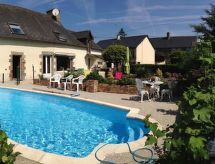 Longère mit Pool