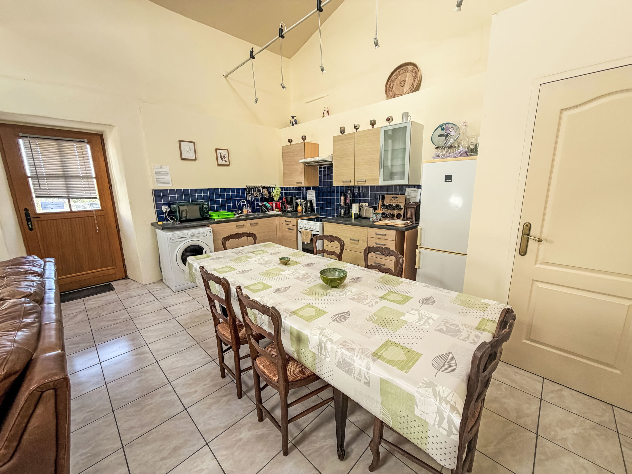Maison Loire Escapes - Gites für Selbstversorger auf de – Cuisine et coin repas, photo 26 sur 38