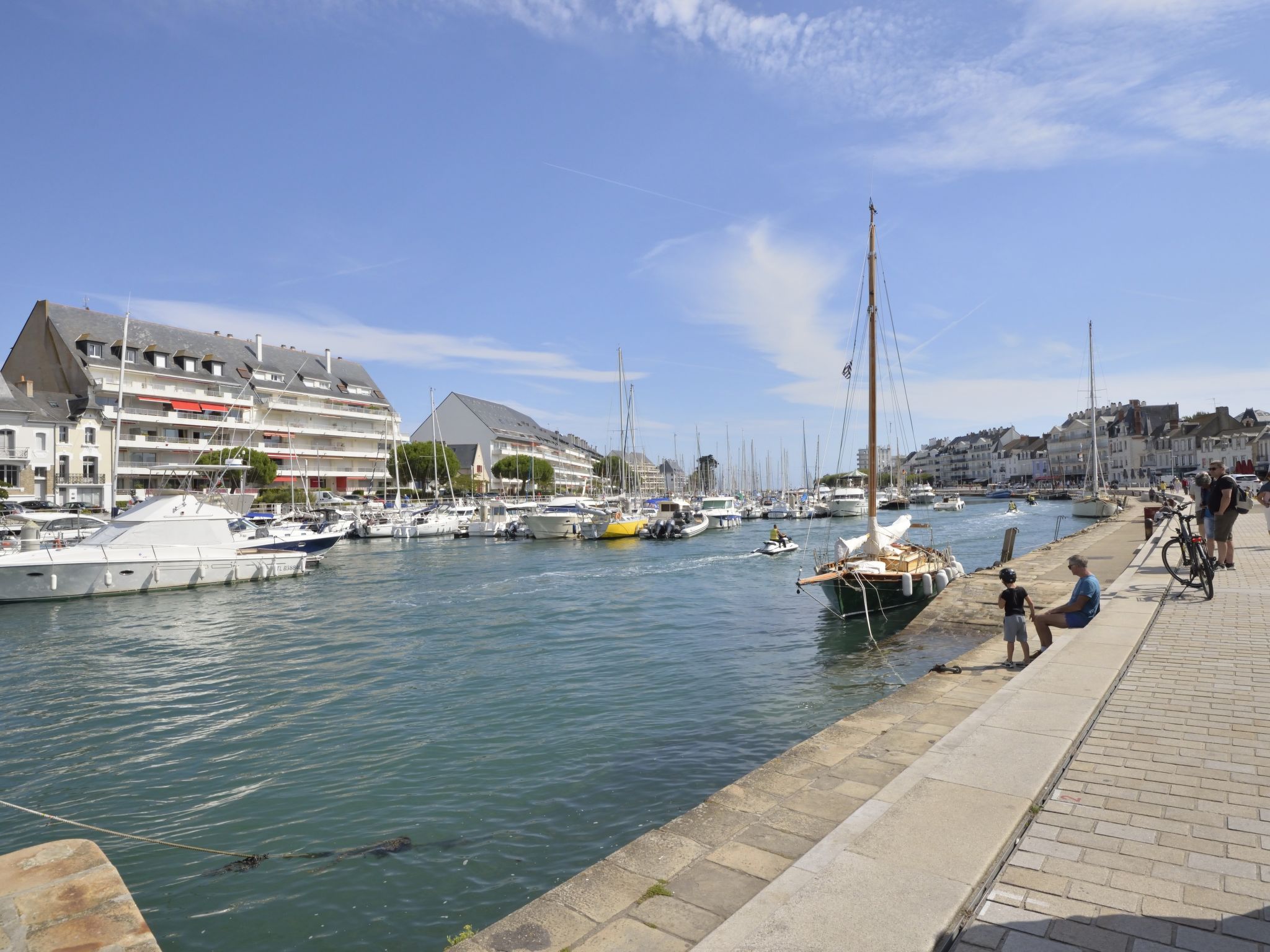 Les Rosiers-Charges et linge inclus - Dehors