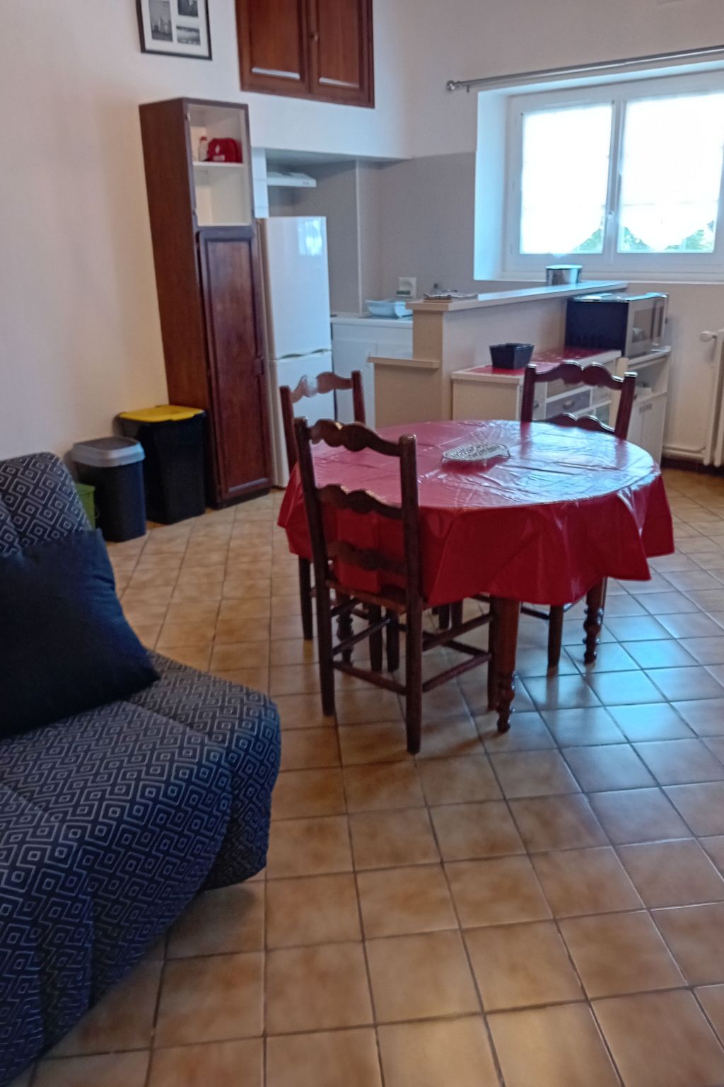 Steinhaus Ardenne in Fontenay-le-Comte-Image-tags.info