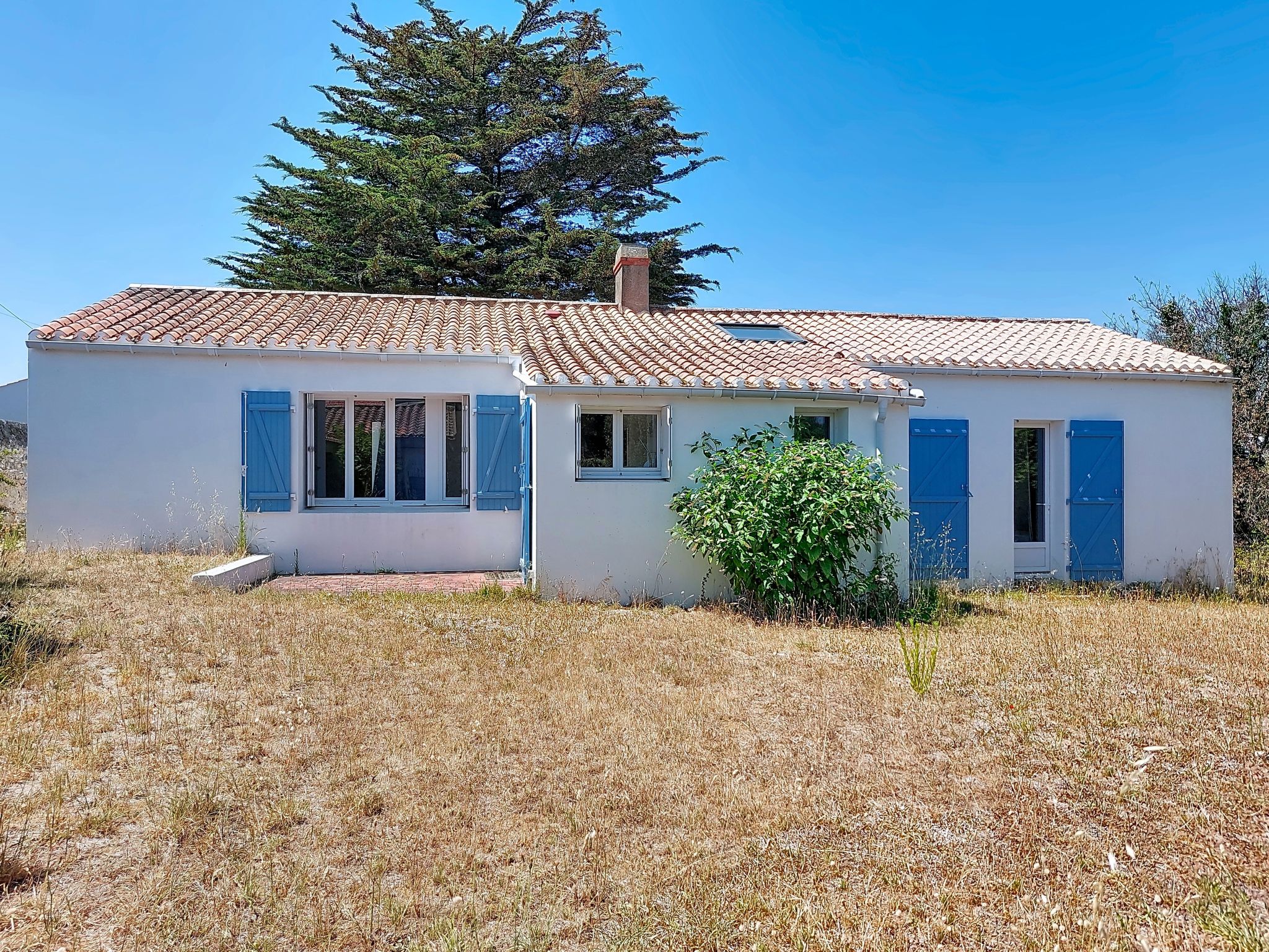 Villa La Coquille - Draußen