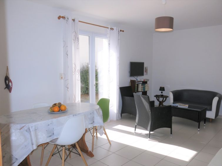 Search and Stay destination La Tranche-sur-Mer, Pays de la Loire - France from AU$ 95. Les Hippocampes