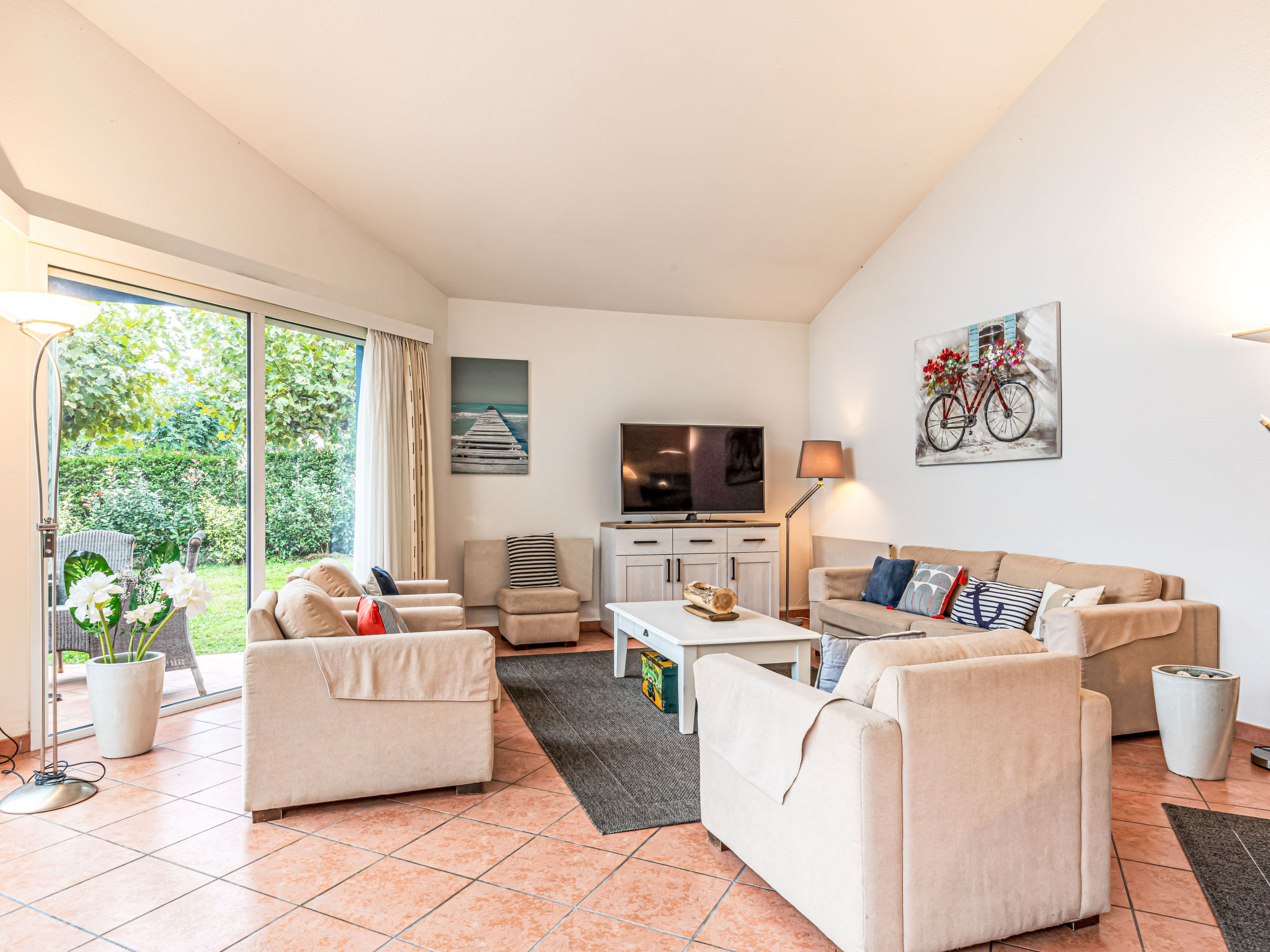 Maison Sequoia 8 personnes avec piscine privée – Séjour, photo 5 sur 24