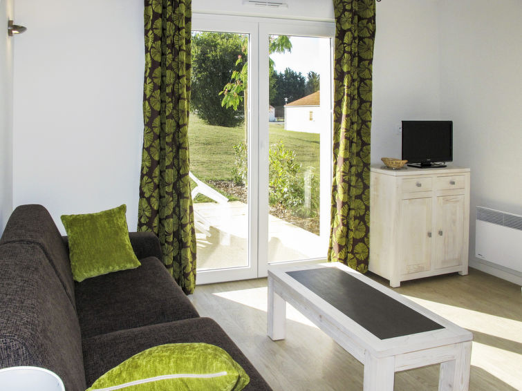 Search and Stay destination Les Sables-d'Olonne, Pays de la Loire - France from AU$ 179. Les Grands Rochers
