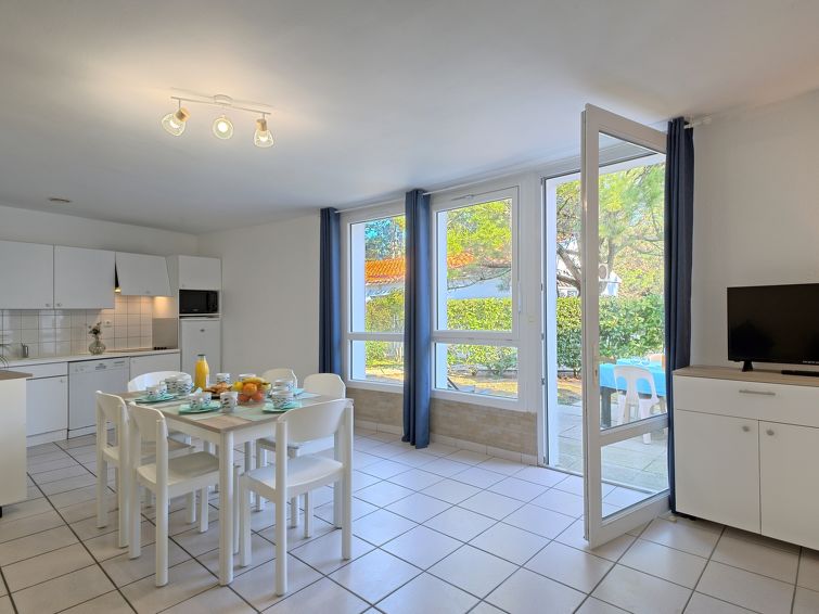 Search and Stay destination Saint-Hilaire-de-Riez, Pays de la Loire - France from AU$ 163. Hameau Océan