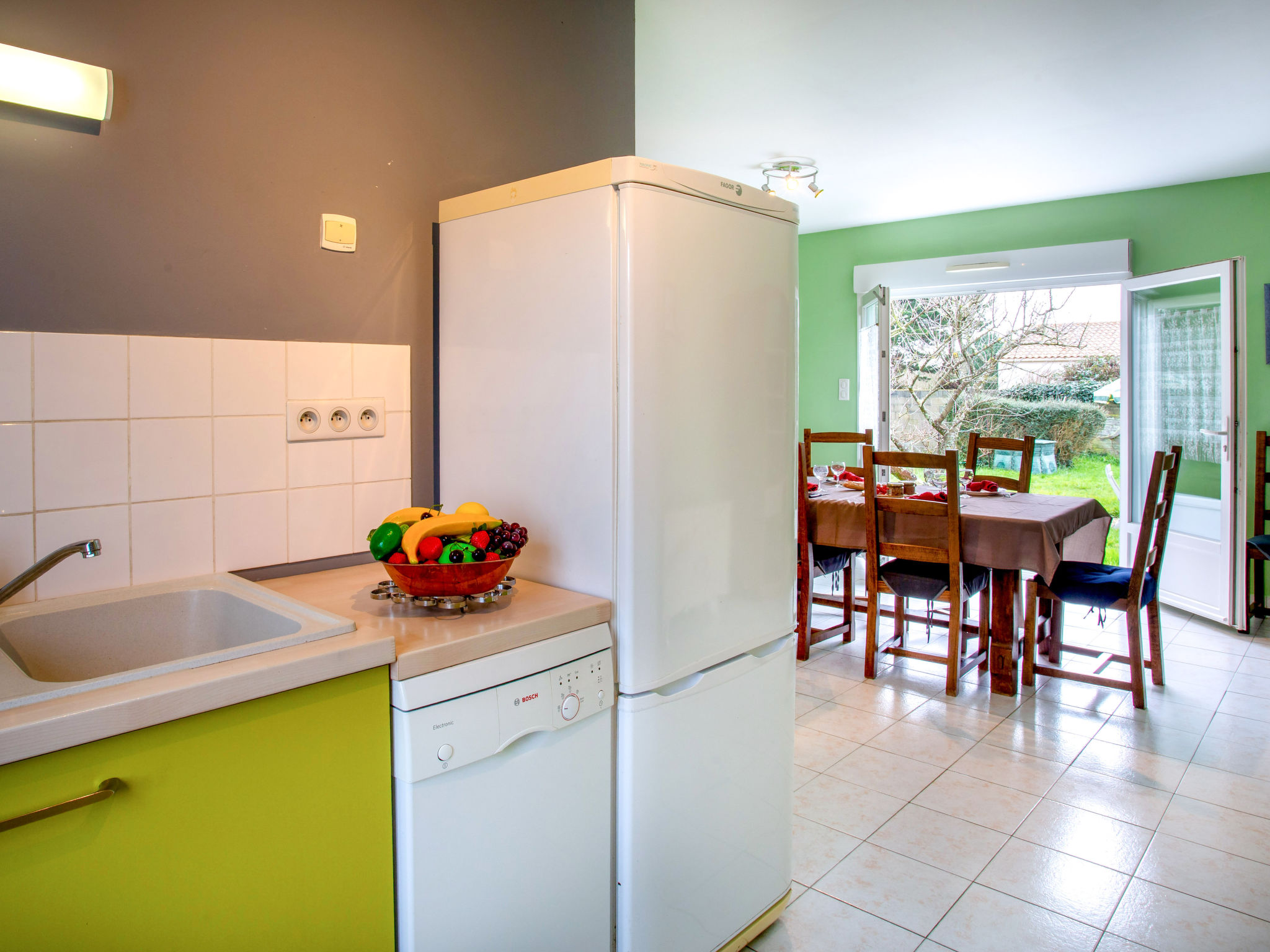 Kitchen / Dining Room