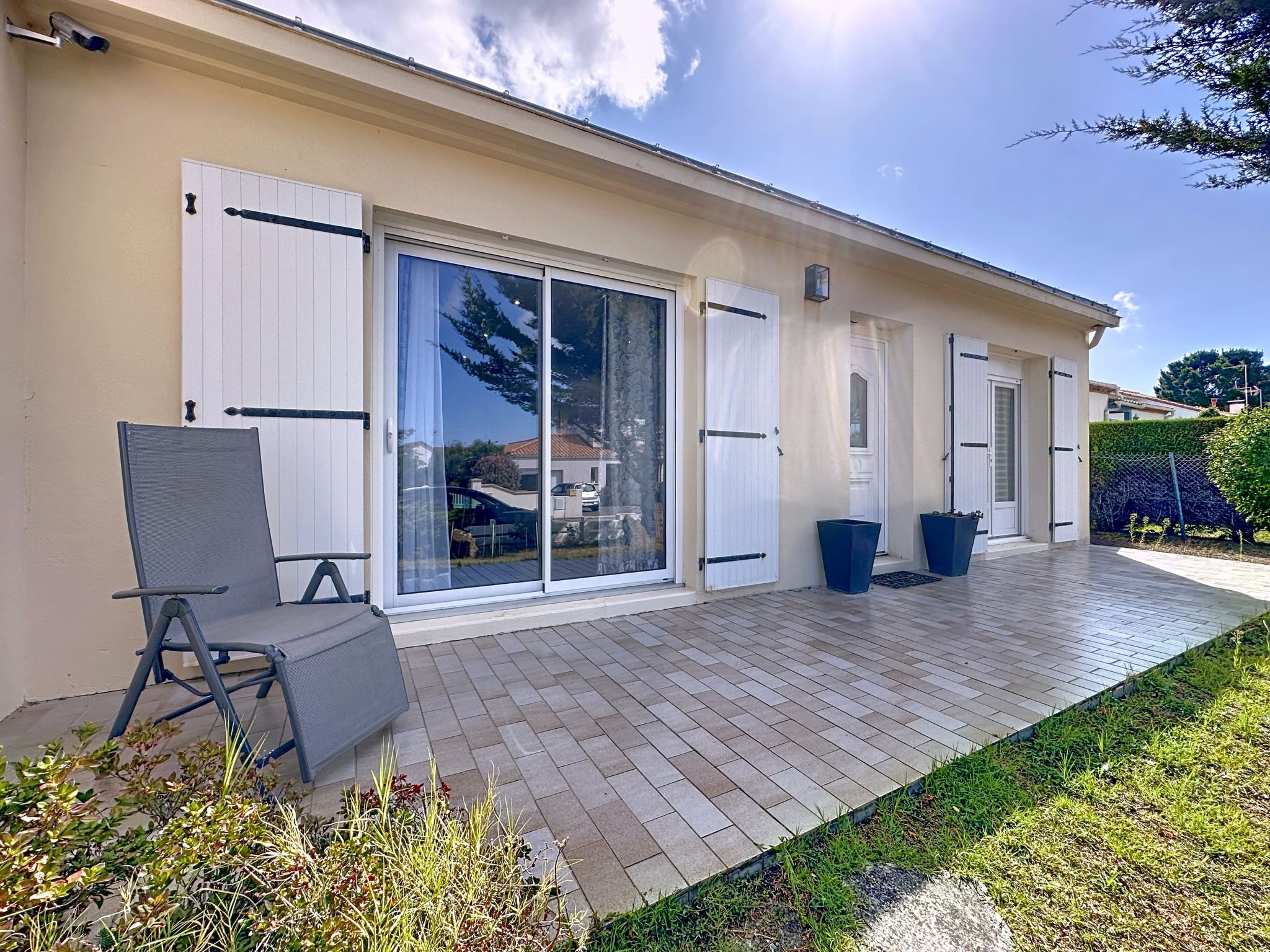 Villa Labbé-Outside