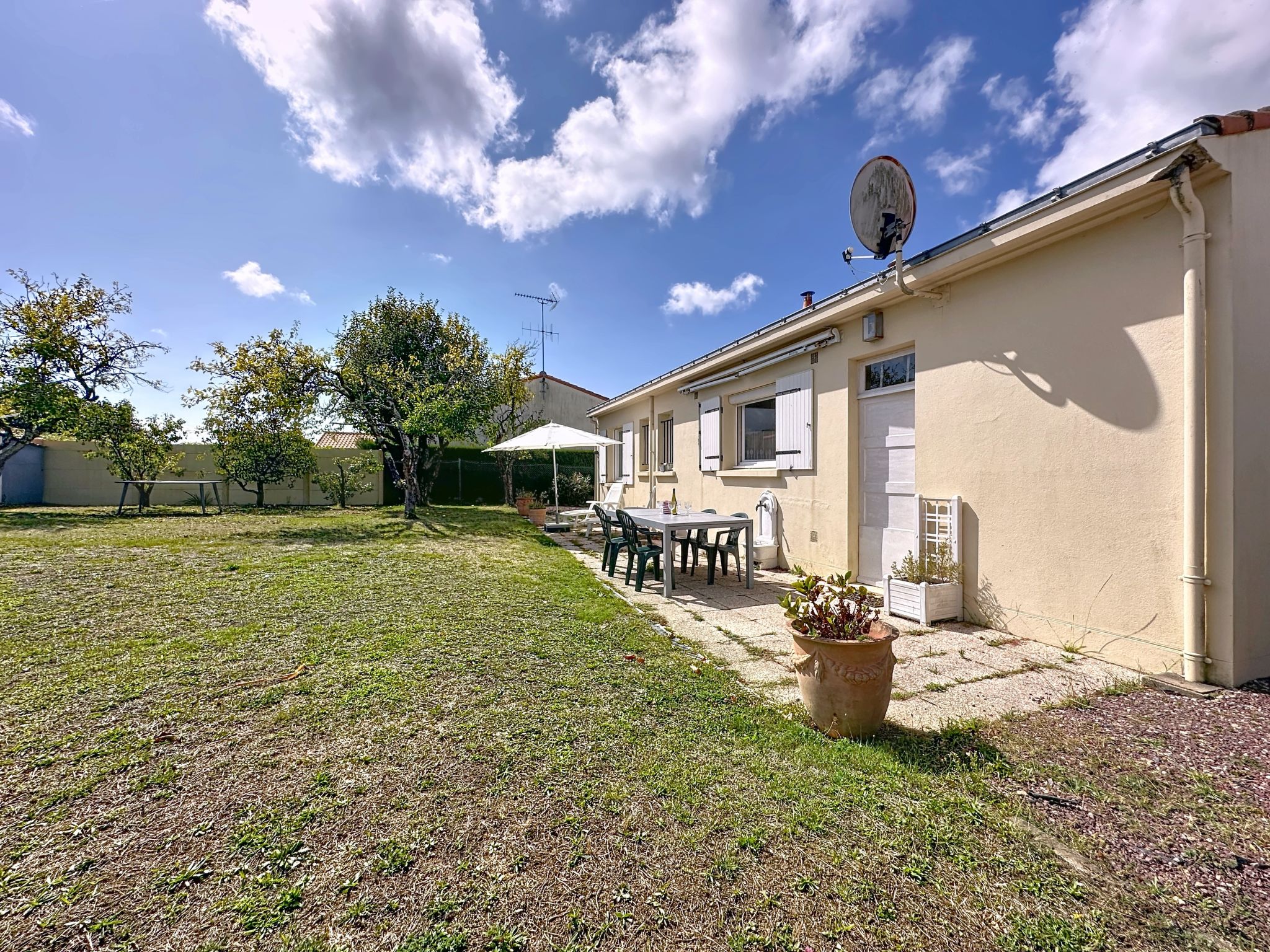 Villa Labbé-Outside