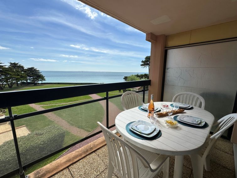 Search and Stay destination Pornic, Pays de la Loire - France from AU$ 210. Claire Marine