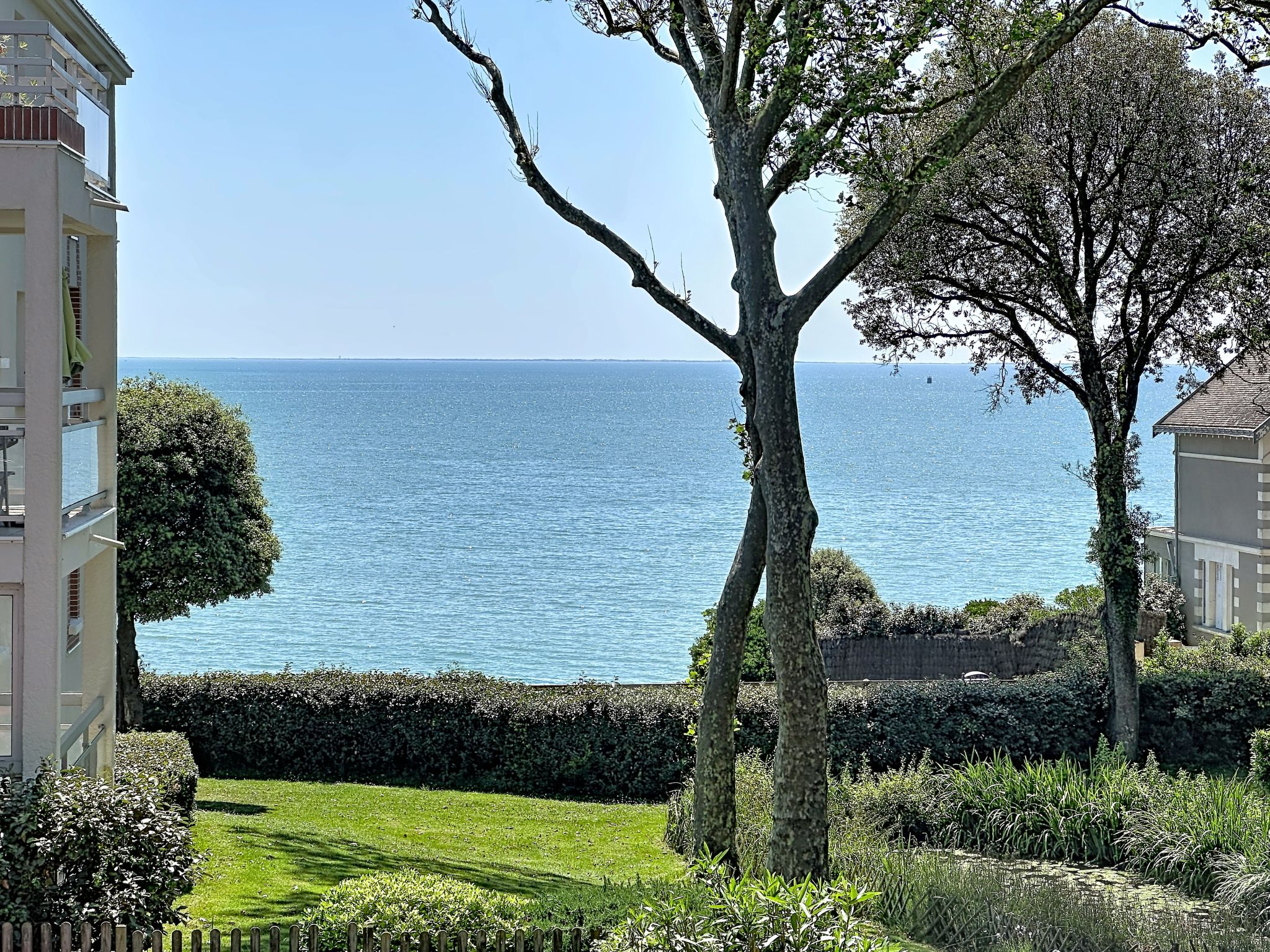 Le Vallon - Buiten