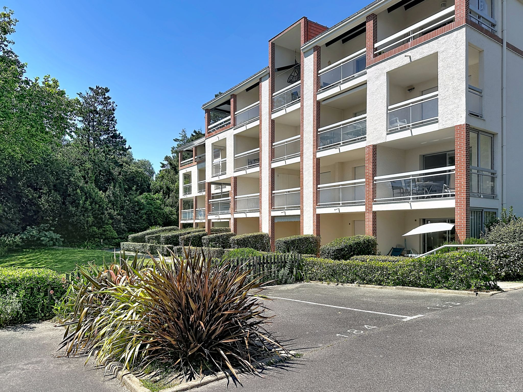 Le Vallon - Buiten