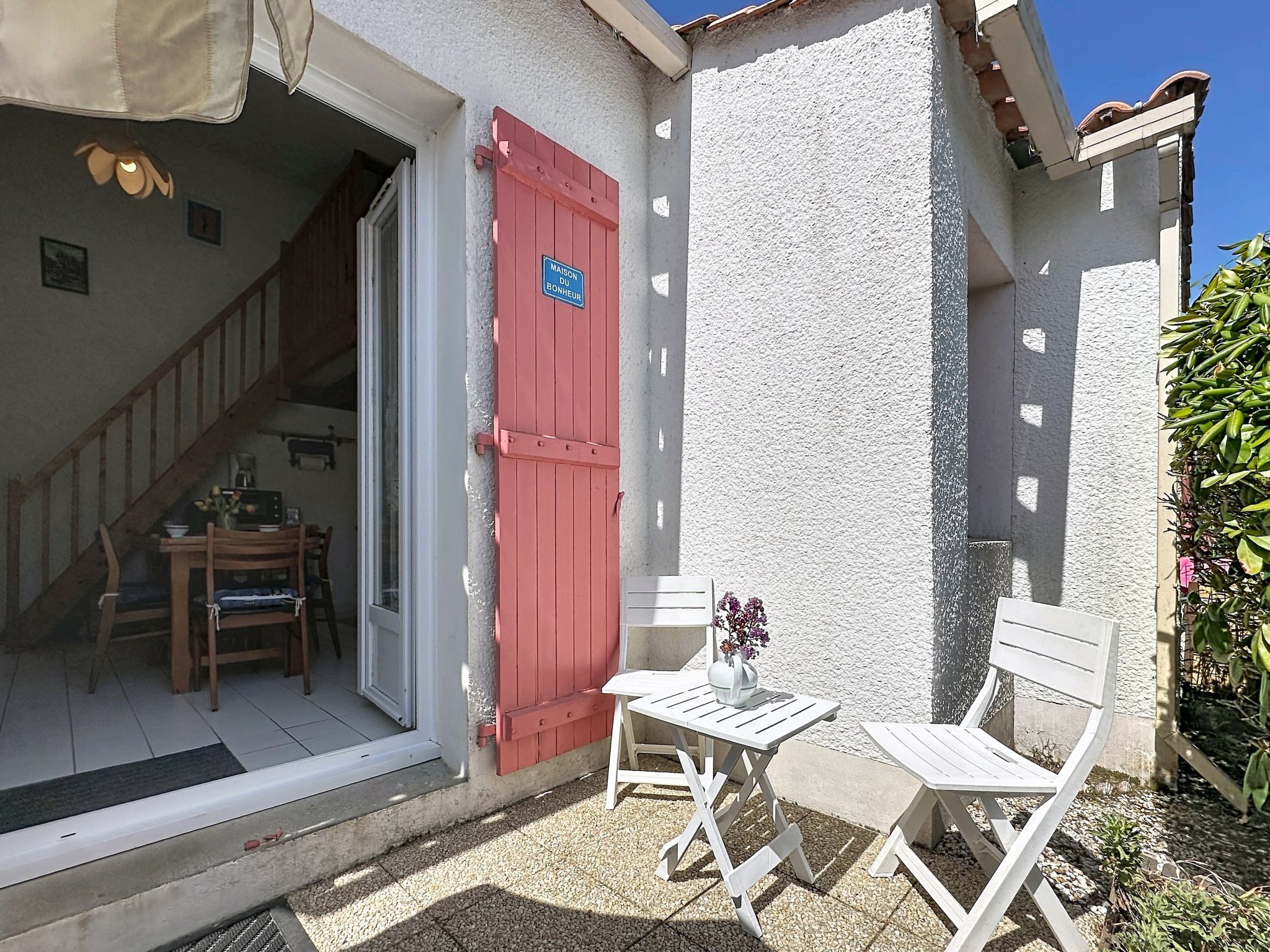 Les Maisons de la Mer - Outside