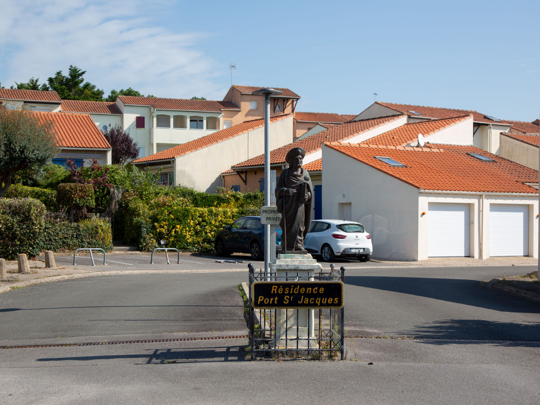 Port Saint-Jacques - Buiten