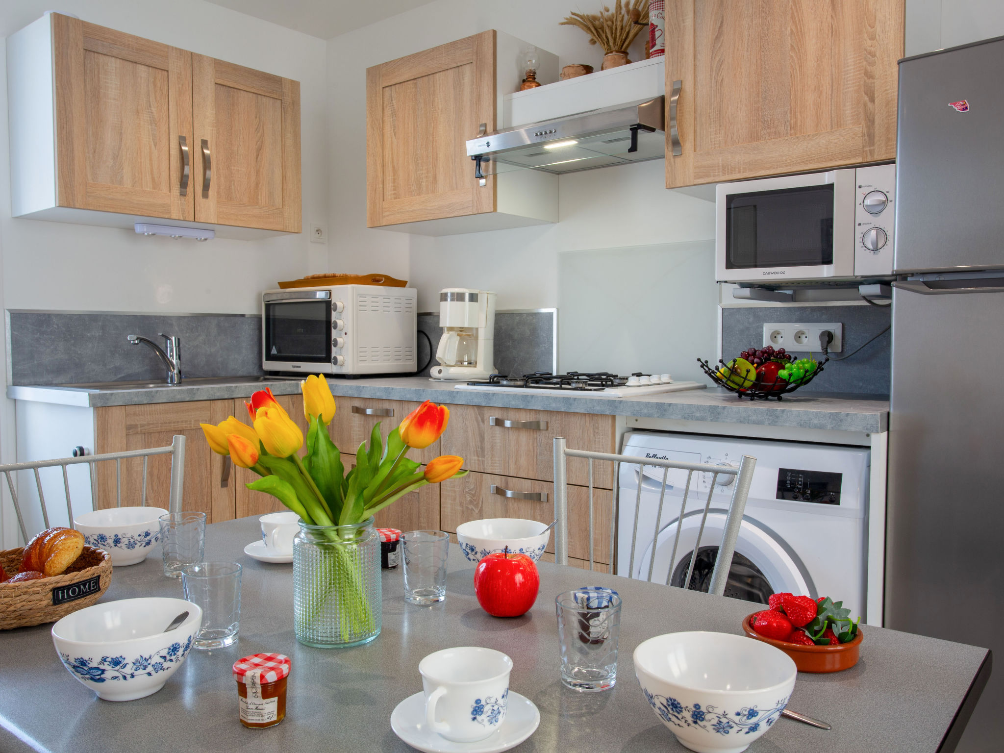 Kitchen / Dining Room