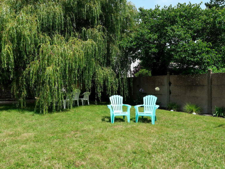 Search and Stay destination Plouhinec, Bretagne - France from AU$ 105. Houat