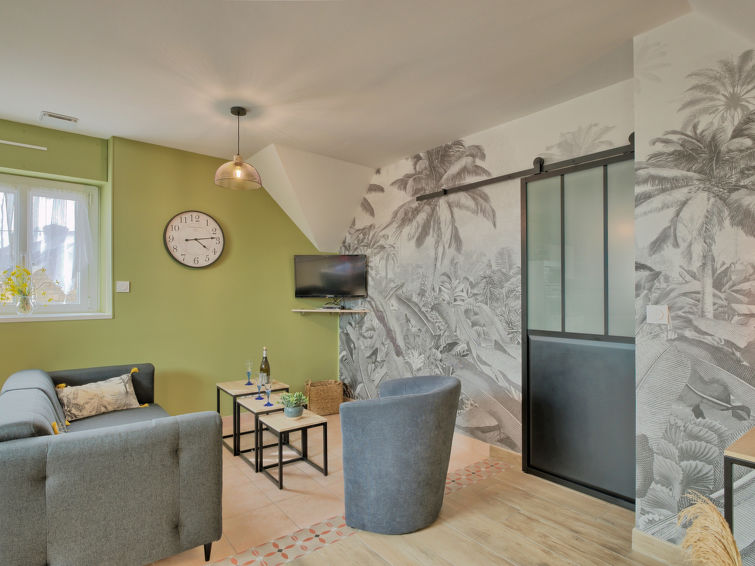 Search and Stay destination Plouhinec, Bretagne - France from AU$ 108. Groix