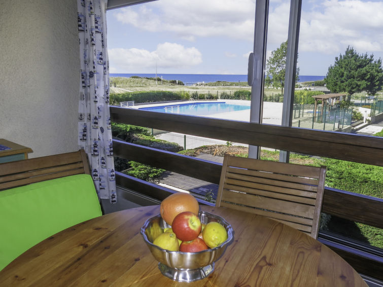 Search and Stay destination Damgan, Bretagne - France from AU$ 112. Belle vue Mer et Piscine